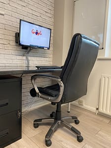 How to setup your home office to help with back pain